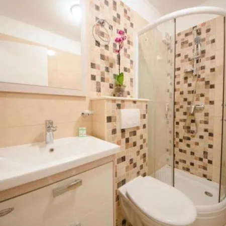 Mia St Apartamento *